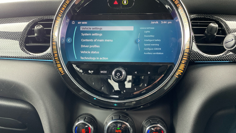 MINI Hatchback 1.5 Cooper Exclusive 5dr Auto Petrol Hatchback